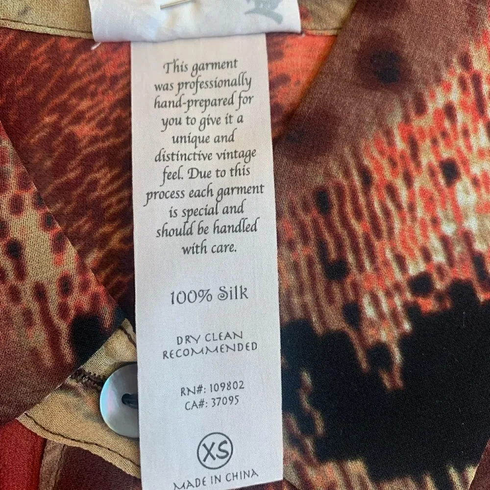 𝅺Da-Nang NWT Silk Red Orange Long Sleeve Animal Print Blouse Sz XS OOAK‎ - Picture 5 of 6